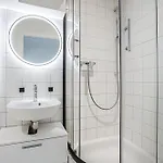 Apartment Charming In 4 Zürich